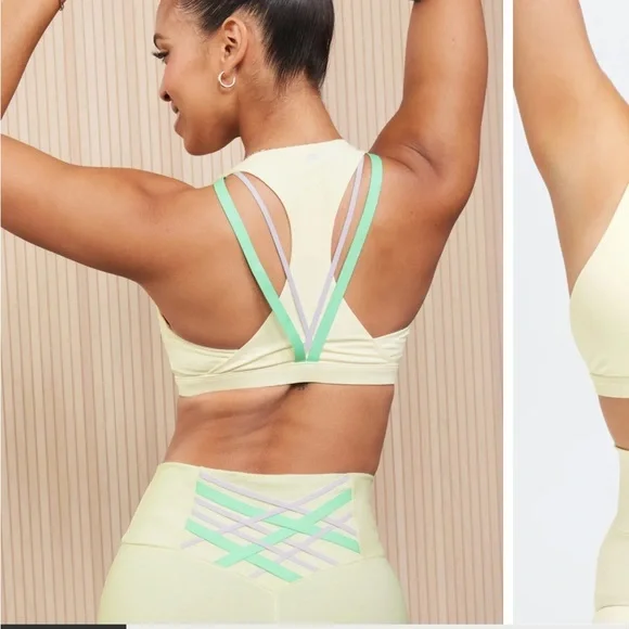 Fabletics Set Cream Leggings and top - Picture 2 of 4